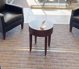 [#C11-10] Round side table