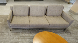 [#B7-4] 3 seat grey couch