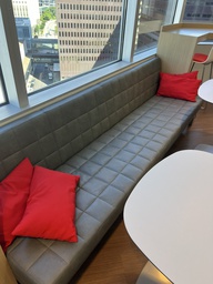 [#B7-7] Bench &amp; Throw Pillows