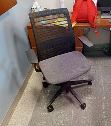[#B13-8] Task Chair