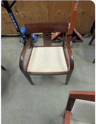 [#B9] Guest Chair