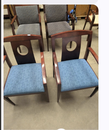 [#B9] Wooden Guest Chair
