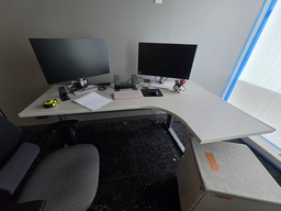 [#E10-46] 72 x 42 Standing Desk
