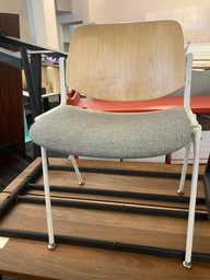 [#B8-pic_049] Grey wood &amp; metal chair