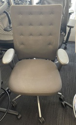 [#B13-pic_074] Grey office chair