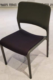 [#B4-4] Black Plastic Dining Chair