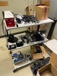 [#D27-86] Rolling AV Shelf