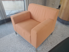 [#B12-113] Orange Lounge Chair