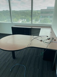 [#E7-33] Desk - Wood, U-Shaped, Left Facing