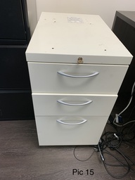 [#D17-15] Small filing cabinet