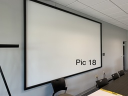 [#F3-18] Large projection screen