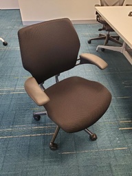 [#B13-326] Black Task Chair