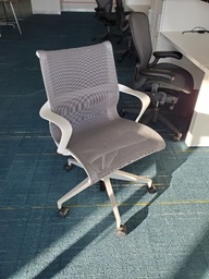 [#B13-349] Setu Task Chair