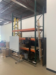 [#F8-31] White Board - Rolling