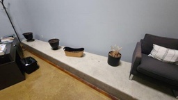 [#00-24] Small Planters 