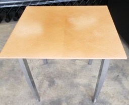 [#C1-12] Small Square Wood Table (24x24)