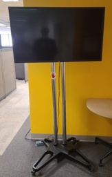 [#H16-13] TV and Rolling Stand