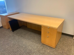 [#E3-138] Executive Desk -  36x90 Single Pedestal Desk - BBF Right  - Light Maple