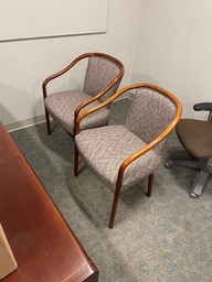 [#B5-31] Wooden Conference Chairs With Arms