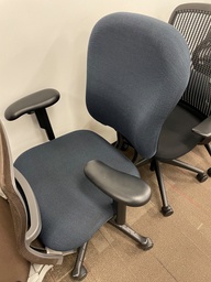 [#B13-45] Task Chair - with Arms