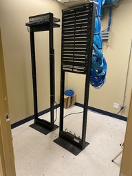 [#H15-40] Server Rack
