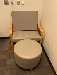 [#B12-40] Lounge Chair - Beige