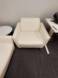 [#B12-28] White Lounge Chair