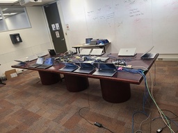 [#C7-12] Table de réunion - 12' de long x 56" de large x 29" de haut