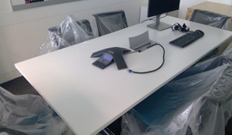 [#C5-20] MEETING TABLE 2 power, hdmi data