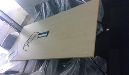 [#C5-281] MEETING TABLE 2power 2 data 1 hdmi