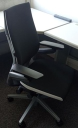 [#B13-120] Task chair, black, adjustable | Silla operativa, negra, regulable