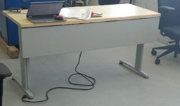 [#E3-214] Desk, grey with wood top | Escritorio, gris con tapa de madera