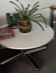 [#C5-322] Round white table | Mesa blanca redonda