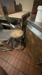 [#B1-326] Metal Stool