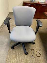 [#B13-28] Grey Armed Rolling chair